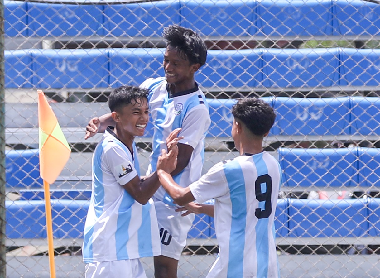 हिमालयनमाथि मनाङको जित